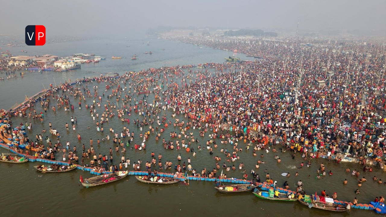 celebrities and Politicians at Mahakumbh 2025