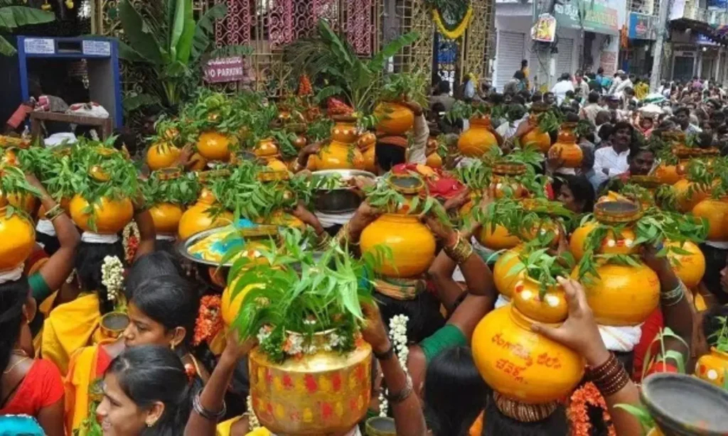 hyderabad-bonalu-2025-telugu-news-varthapedia